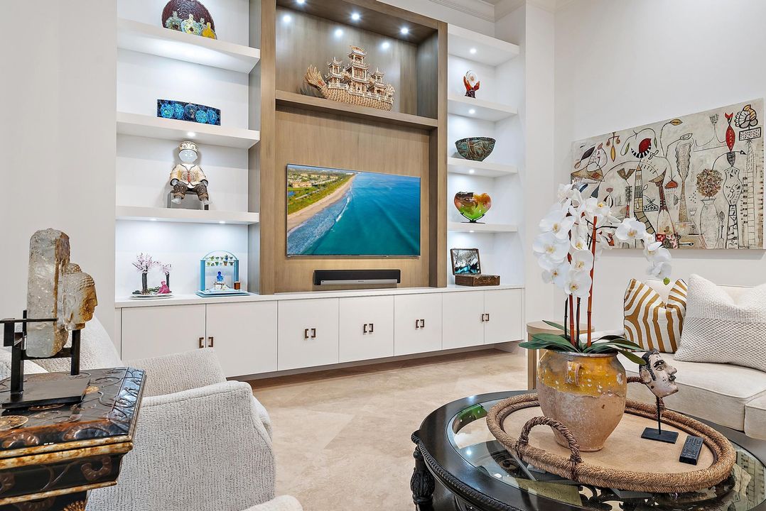 На продажу: $3,125,000 (4 спален, 4 ванн, 4750 Квадратных фут)