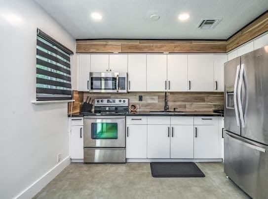 待售: $895,000 (0 贝兹, 0 浴室, 2246 平方英尺)