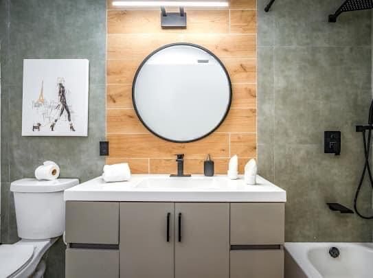 待售: $895,000 (0 贝兹, 0 浴室, 2246 平方英尺)