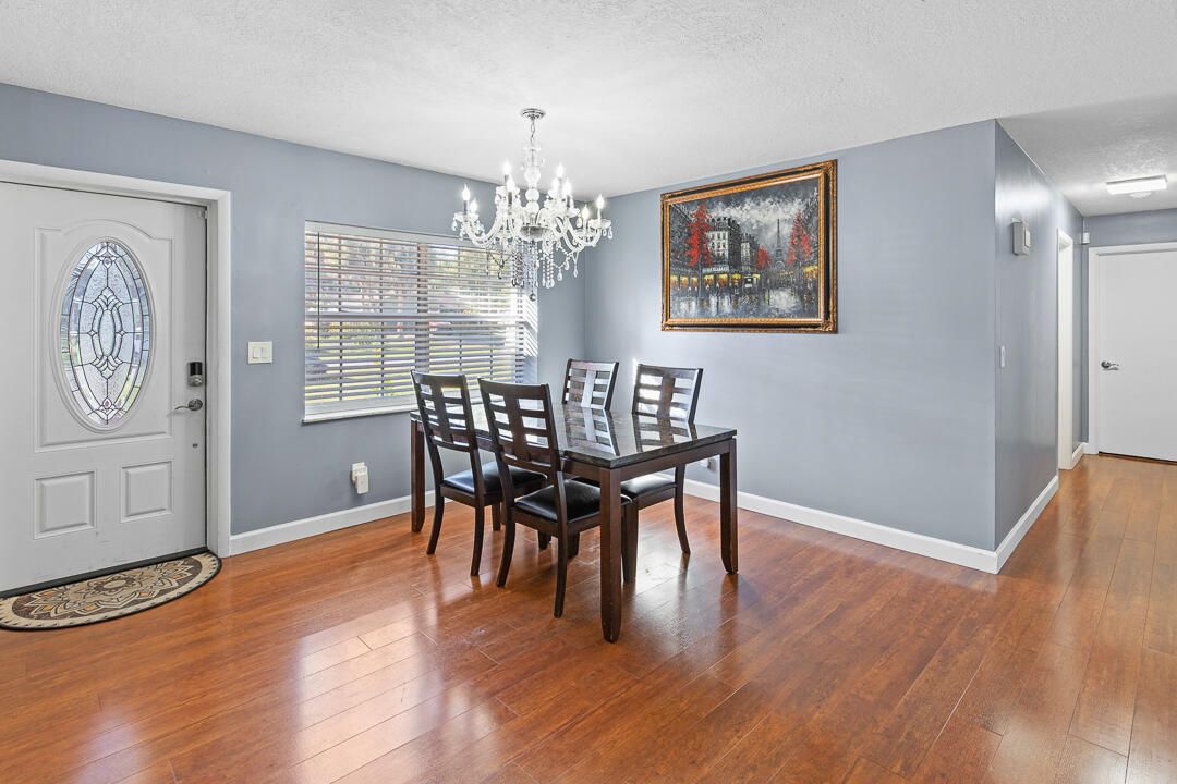 For Sale: $375,000 (4 beds, 2 baths, 2010 Square Feet)