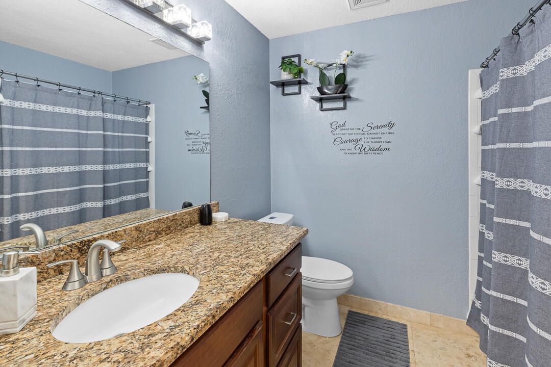 For Sale: $375,000 (4 beds, 2 baths, 2010 Square Feet)