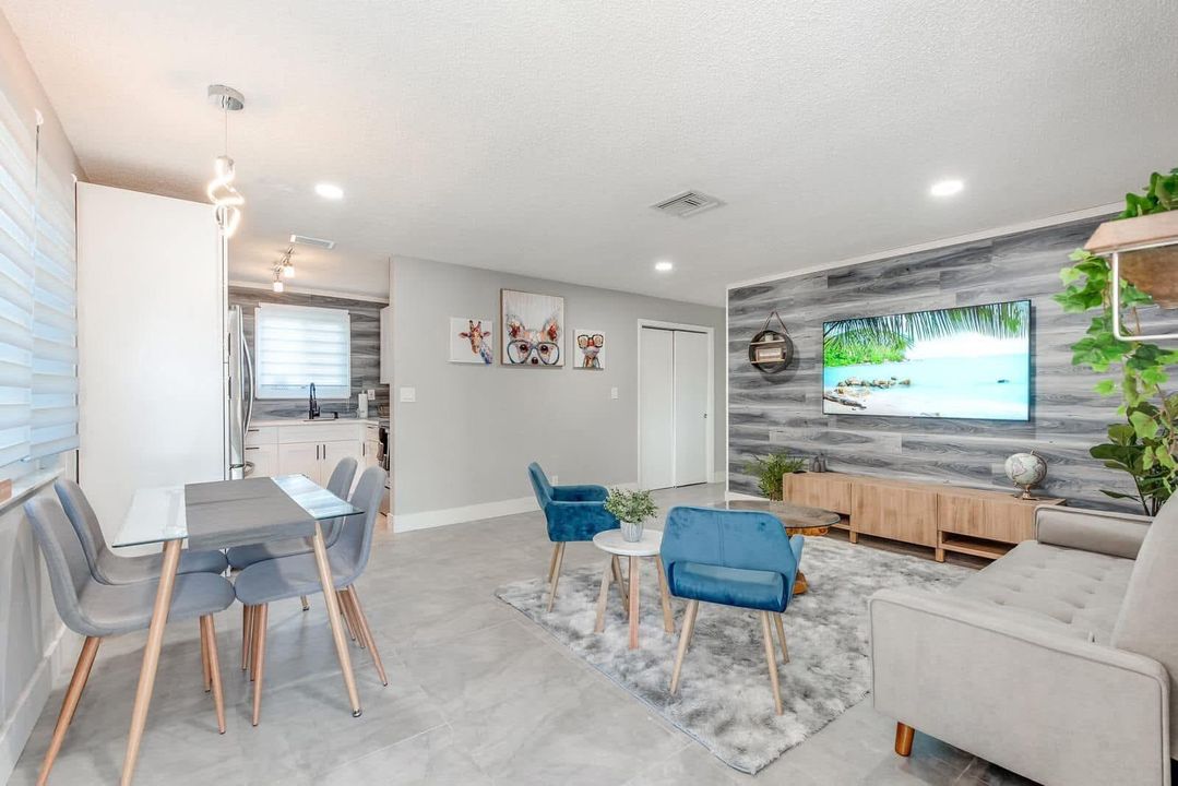 待售: $895,000 (0 贝兹, 0 浴室, 2246 平方英尺)