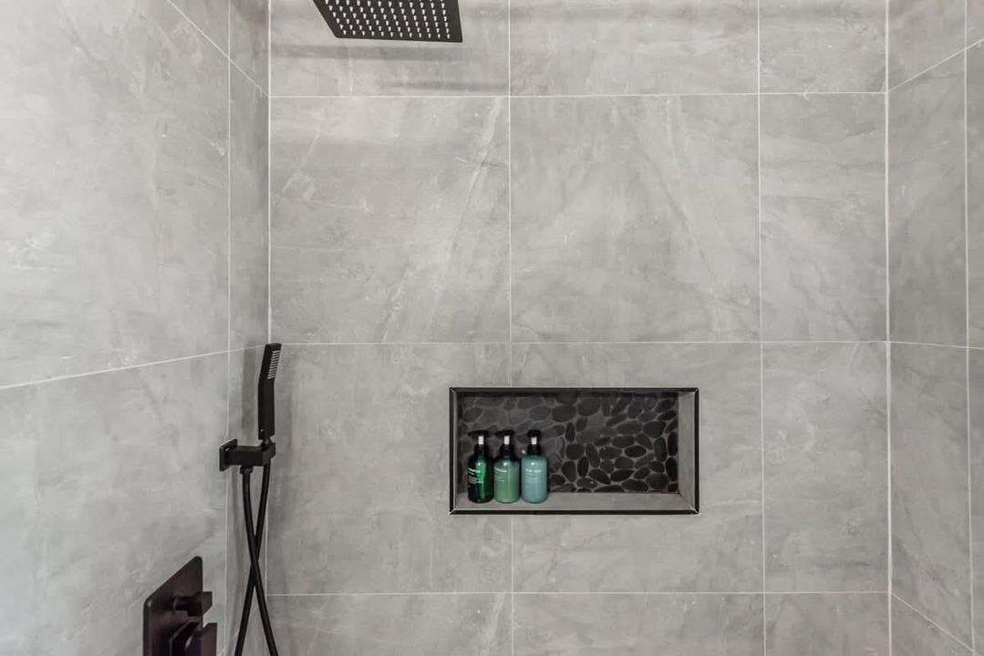 待售: $895,000 (0 贝兹, 0 浴室, 2246 平方英尺)