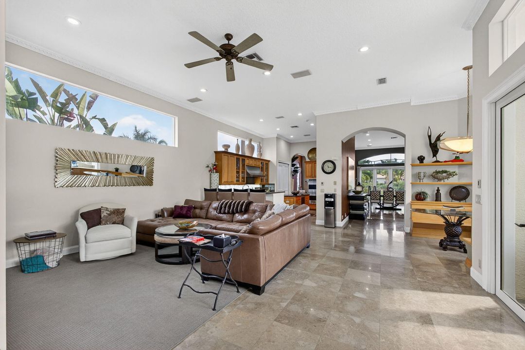 For Rent: $20,000 (5 beds, 4 baths, 4121 Square Feet)