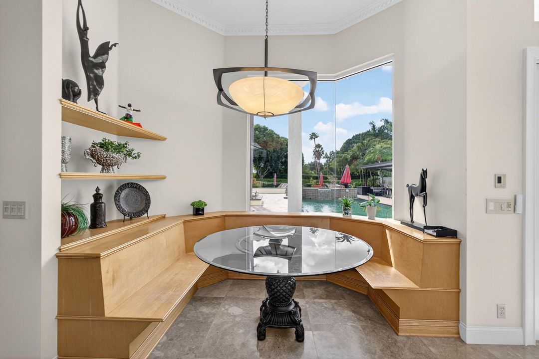 For Rent: $20,000 (5 beds, 4 baths, 4121 Square Feet)