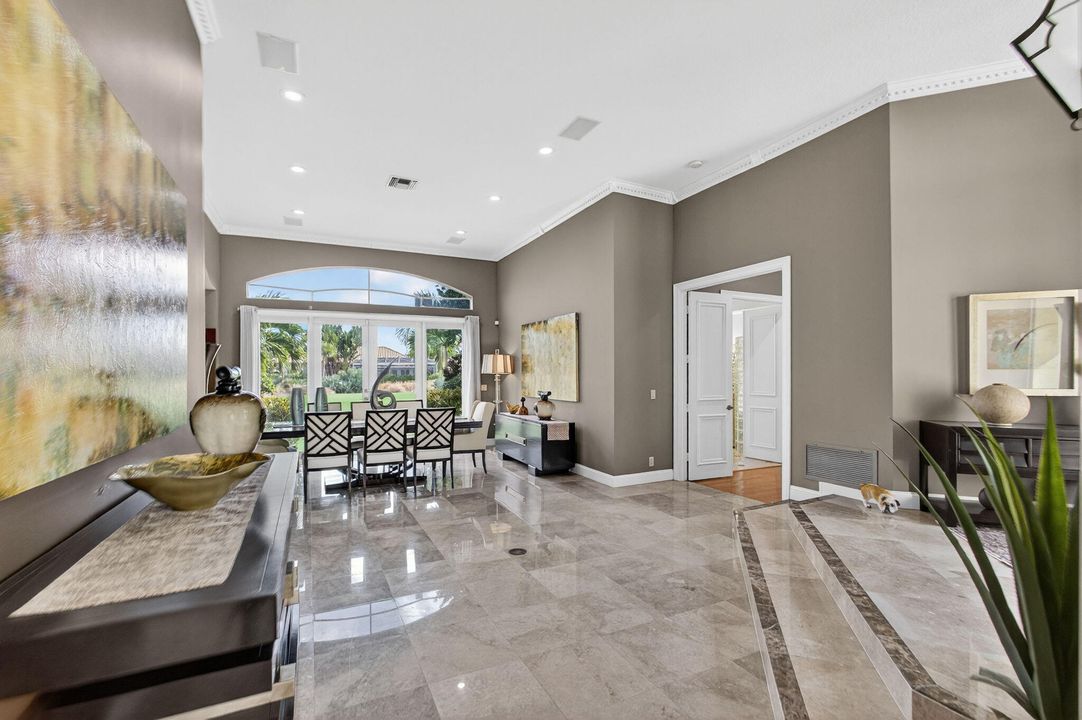 For Rent: $20,000 (5 beds, 4 baths, 4121 Square Feet)