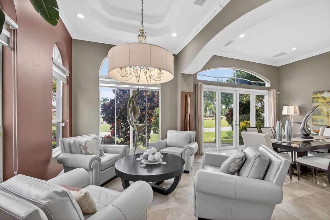 For Rent: $20,000 (5 beds, 4 baths, 4121 Square Feet)