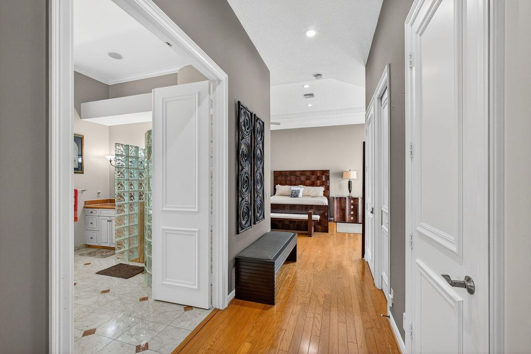 For Rent: $20,000 (5 beds, 4 baths, 4121 Square Feet)