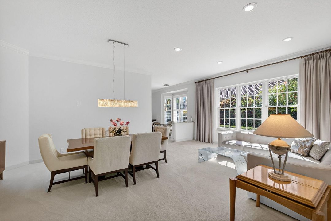 For Sale: $1,025,000 (3 beds, 3 baths, 2617 Square Feet)