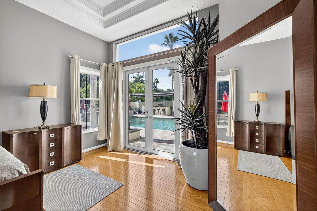 For Rent: $20,000 (5 beds, 4 baths, 4121 Square Feet)