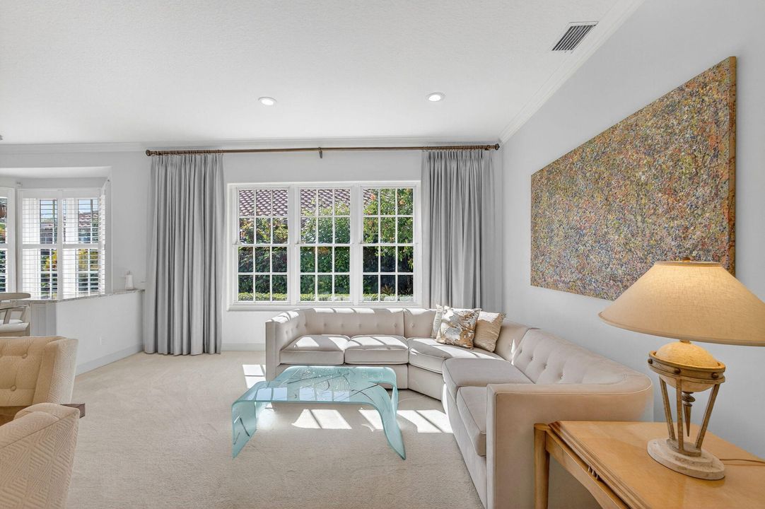 For Sale: $1,025,000 (3 beds, 3 baths, 2617 Square Feet)