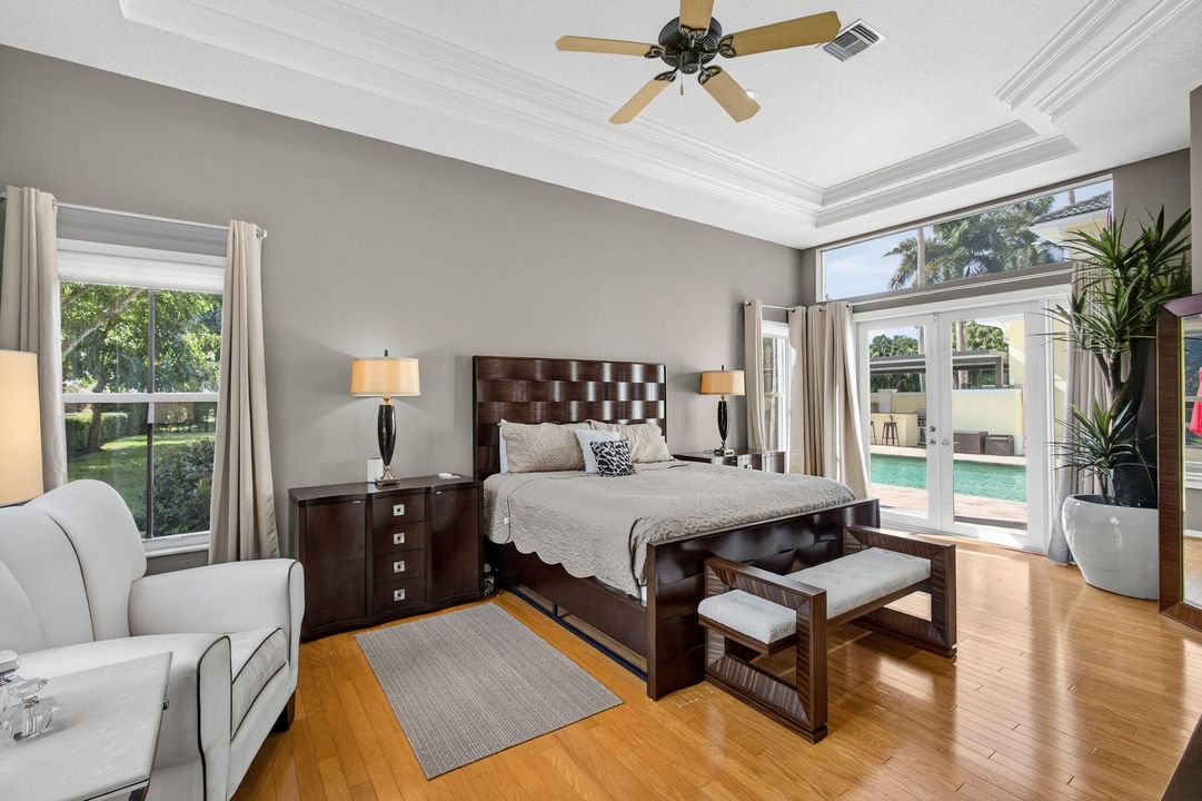 For Rent: $20,000 (5 beds, 4 baths, 4121 Square Feet)