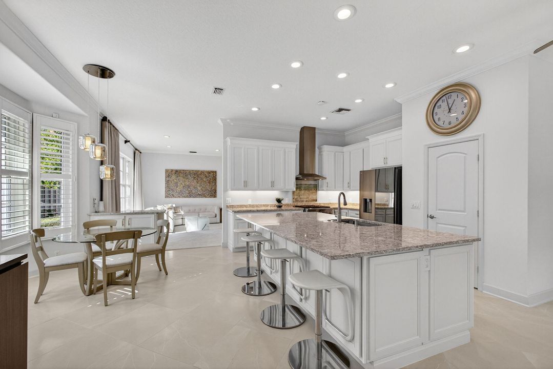 For Sale: $1,025,000 (3 beds, 3 baths, 2617 Square Feet)