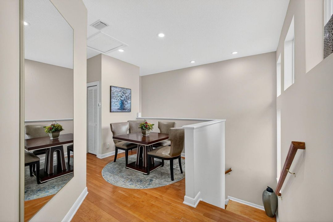 For Rent: $20,000 (5 beds, 4 baths, 4121 Square Feet)