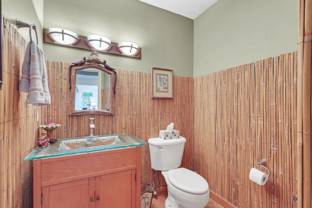 For Sale: $1,250,000 (4 beds, 2 baths, 2305 Square Feet)