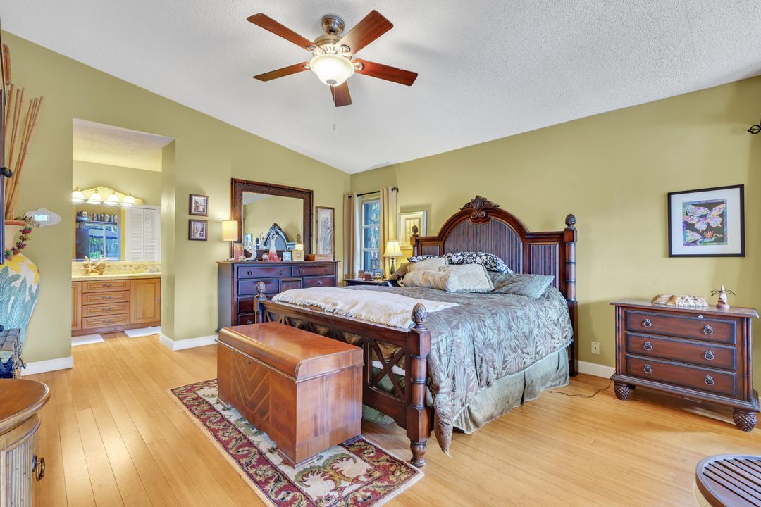 For Sale: $1,250,000 (4 beds, 2 baths, 2305 Square Feet)