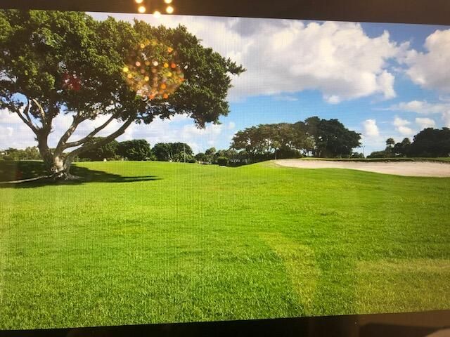 待售: $67,000 (1 贝兹, 1 浴室, 720 平方英尺)