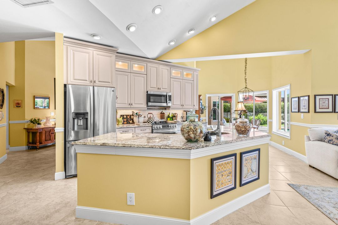 For Sale: $1,349,000 (4 beds, 3 baths, 2467 Square Feet)