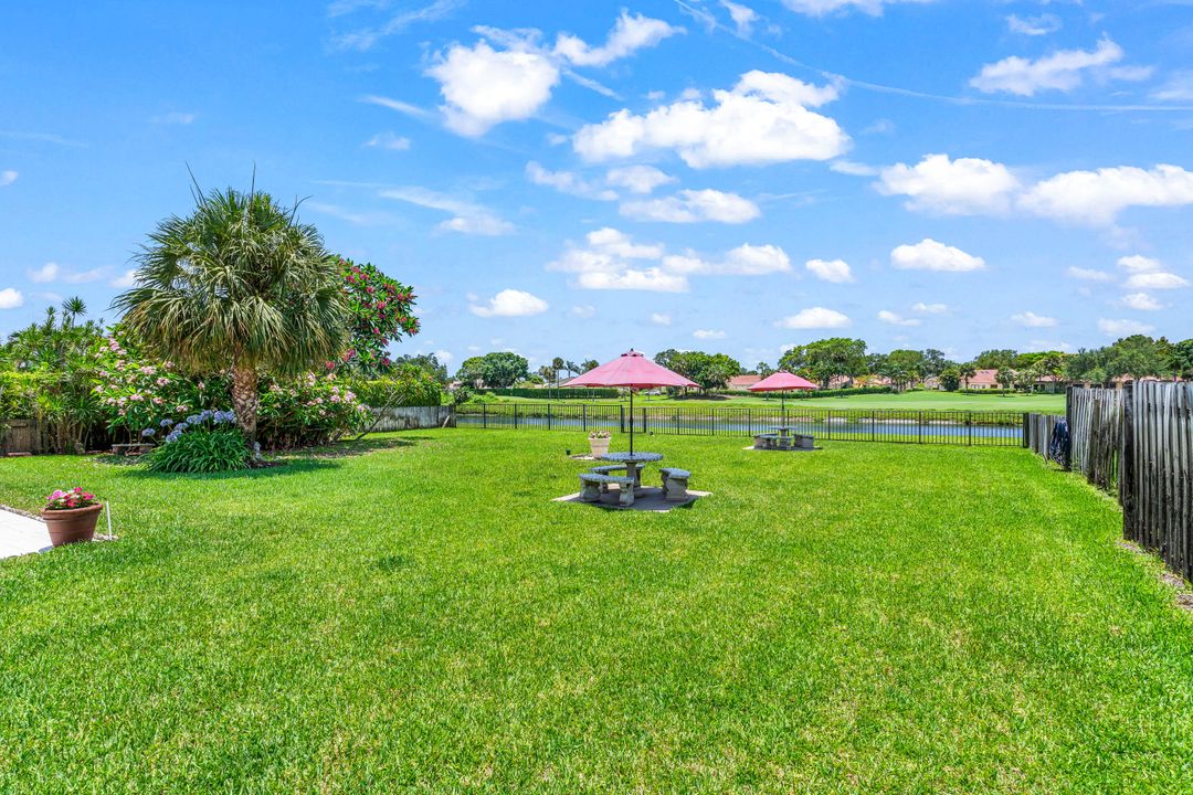 For Sale: $1,349,000 (4 beds, 3 baths, 2467 Square Feet)