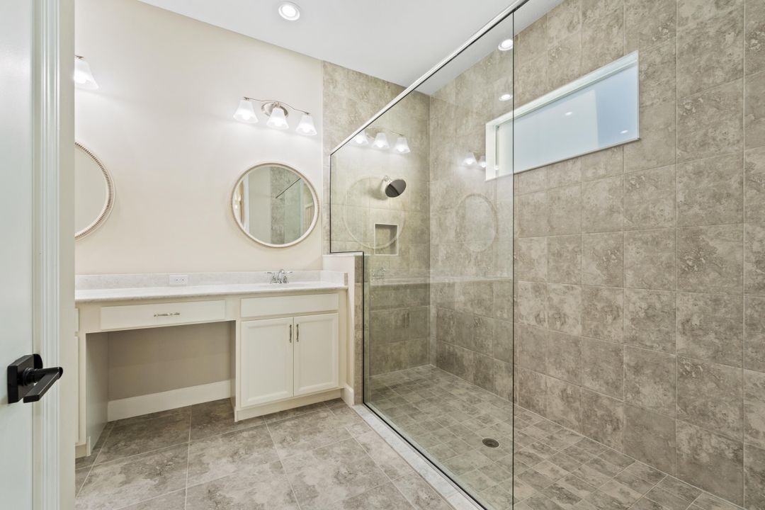 For Sale: $625,000 (3 beds, 2 baths, 2305 Square Feet)