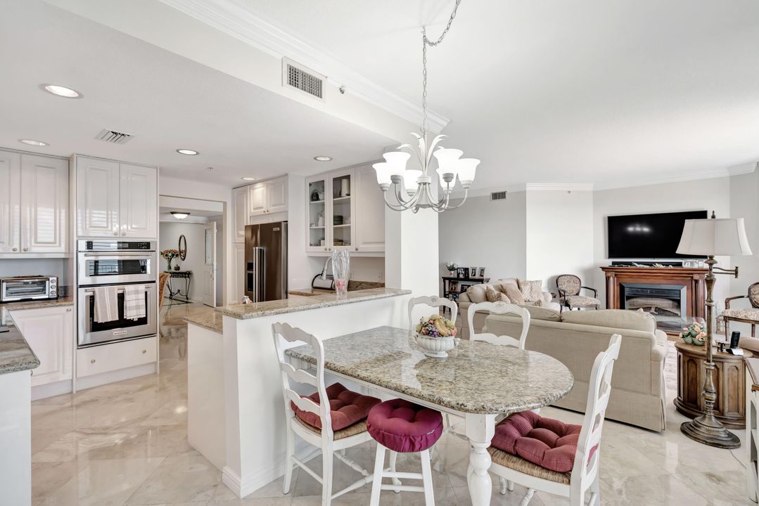 На продажу: $2,850,000 (3 спален, 3 ванн, 2792 Квадратных фут)