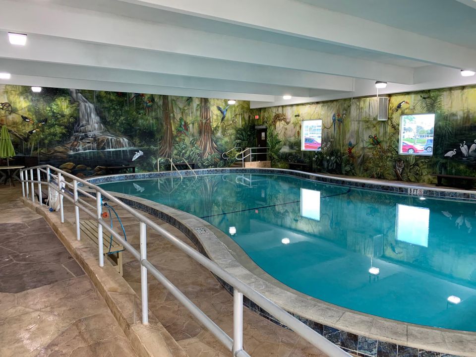 For Sale: $84,900 (1 beds, 1 baths, 684 Square Feet)