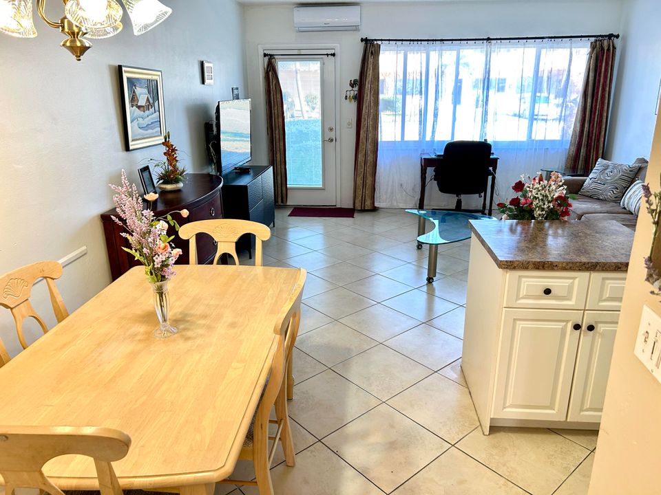 En Venta: $104,000 (1 camas, 1 baños, 625 Pies cuadrados)