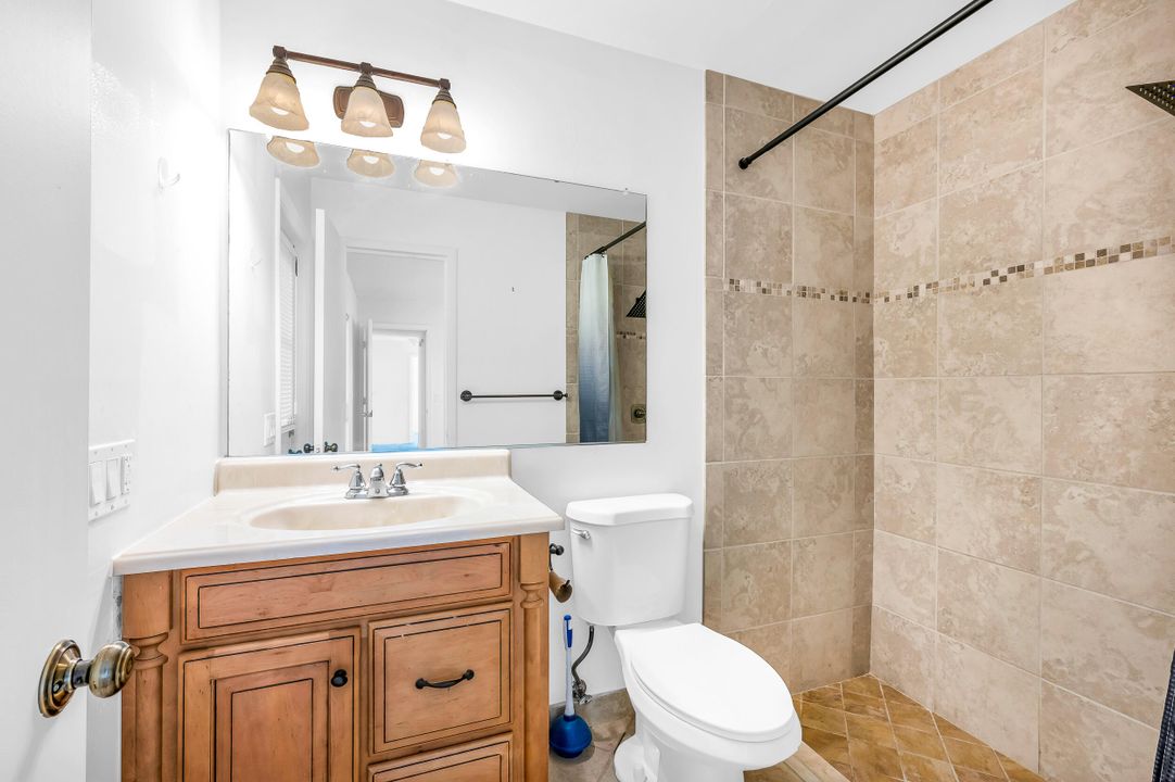 В аренду: $3,600 (3 спален, 2 ванн, 1378 Квадратных фут)