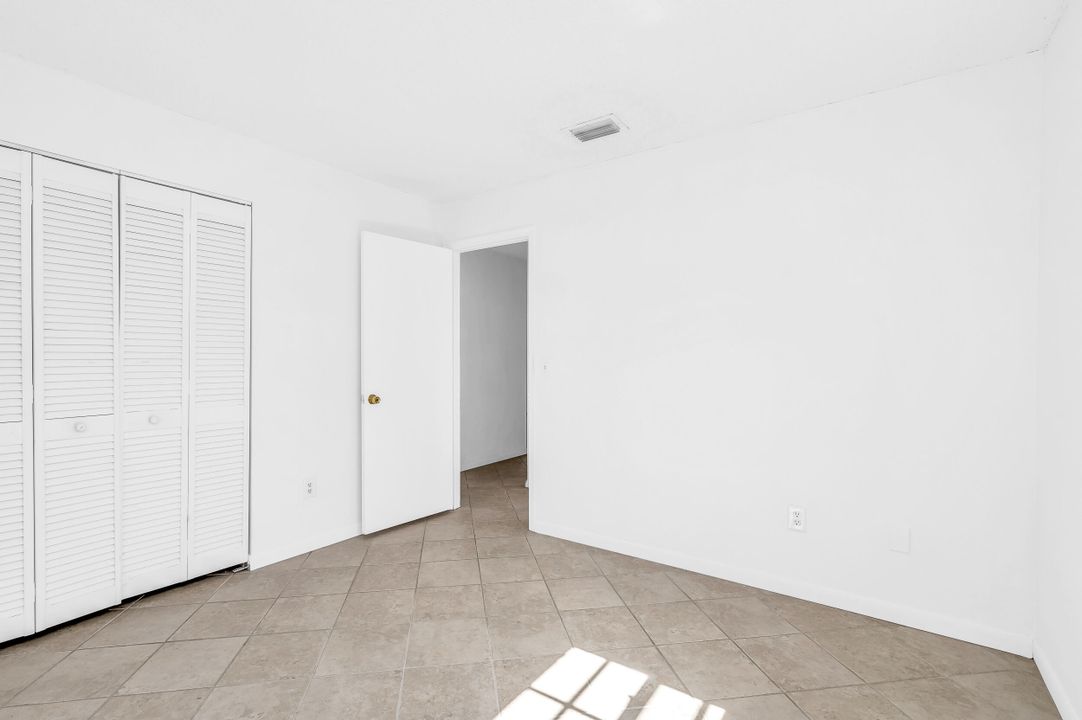 В аренду: $3,600 (3 спален, 2 ванн, 1378 Квадратных фут)