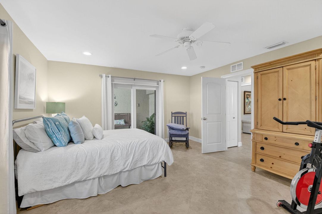 Под контрактом: $625,000 (2 спален, 2 ванн, 1614 Квадратных фут)