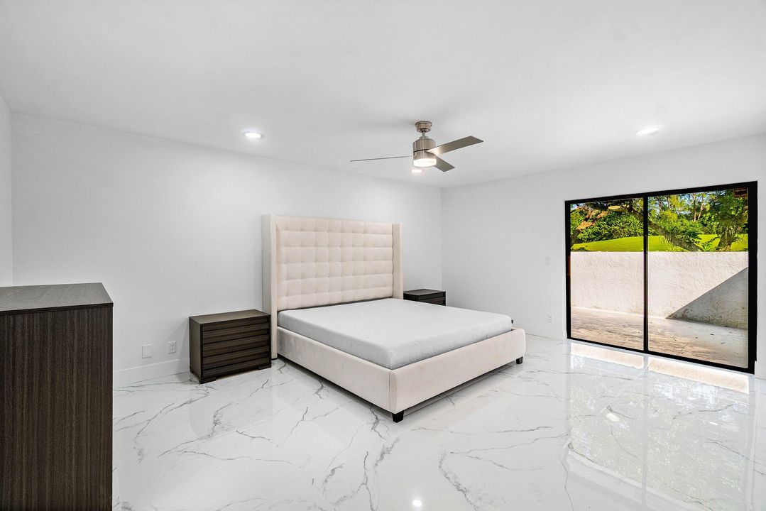 For Sale: $669,900 (3 beds, 2 baths, 2494 Square Feet)