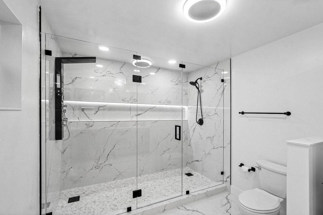 For Sale: $669,900 (3 beds, 2 baths, 2494 Square Feet)