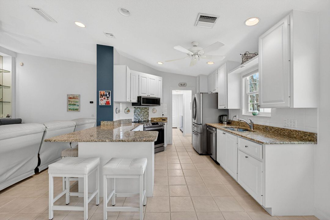 На продажу: $525,000 (2 спален, 2 ванн, 1528 Квадратных фут)