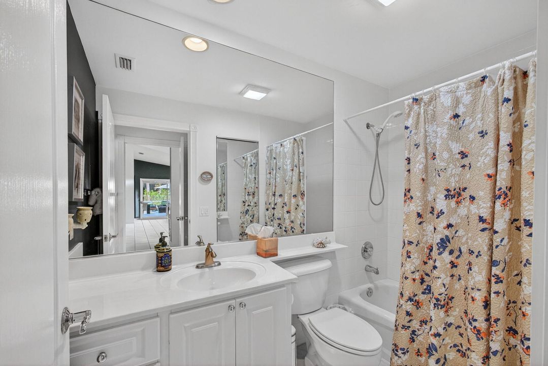 На продажу: $525,000 (2 спален, 2 ванн, 1528 Квадратных фут)