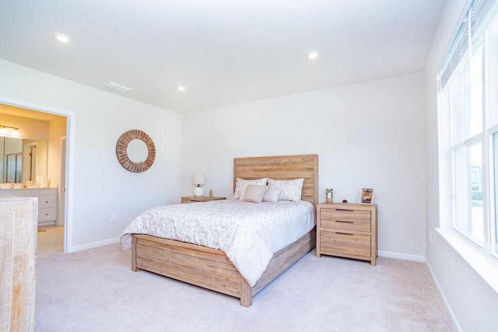 For Sale: $523,000 (4 beds, 2 baths, 1823 Square Feet)