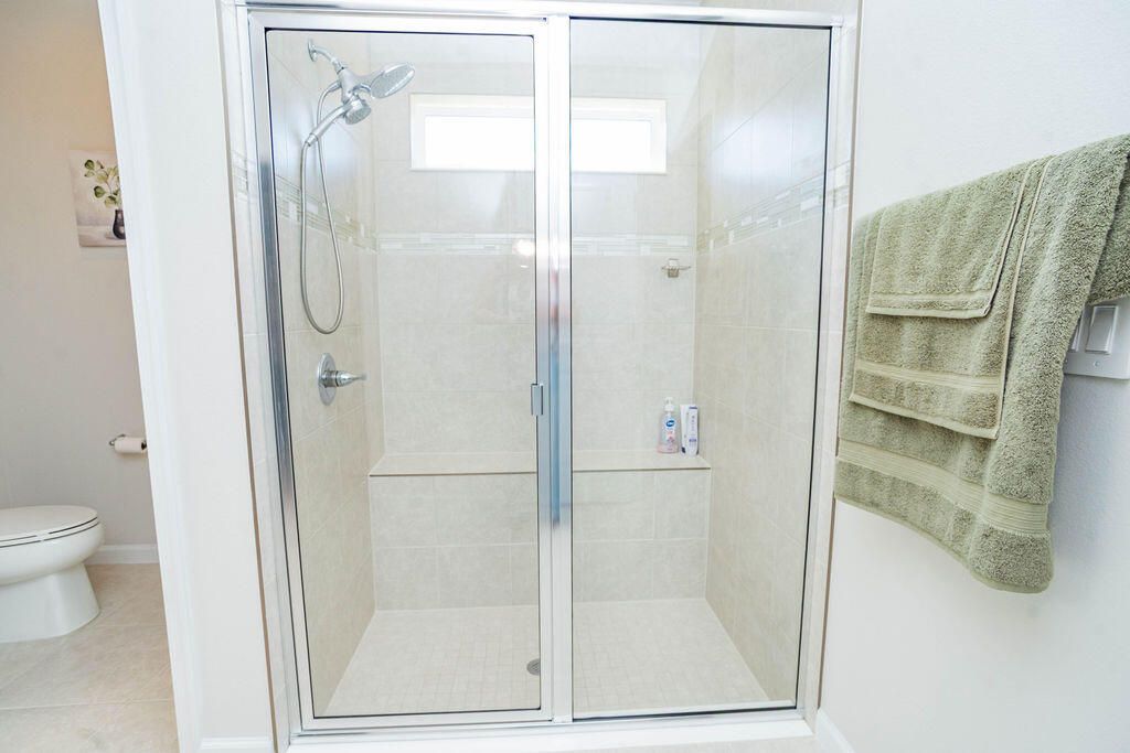 For Sale: $523,000 (4 beds, 2 baths, 1823 Square Feet)