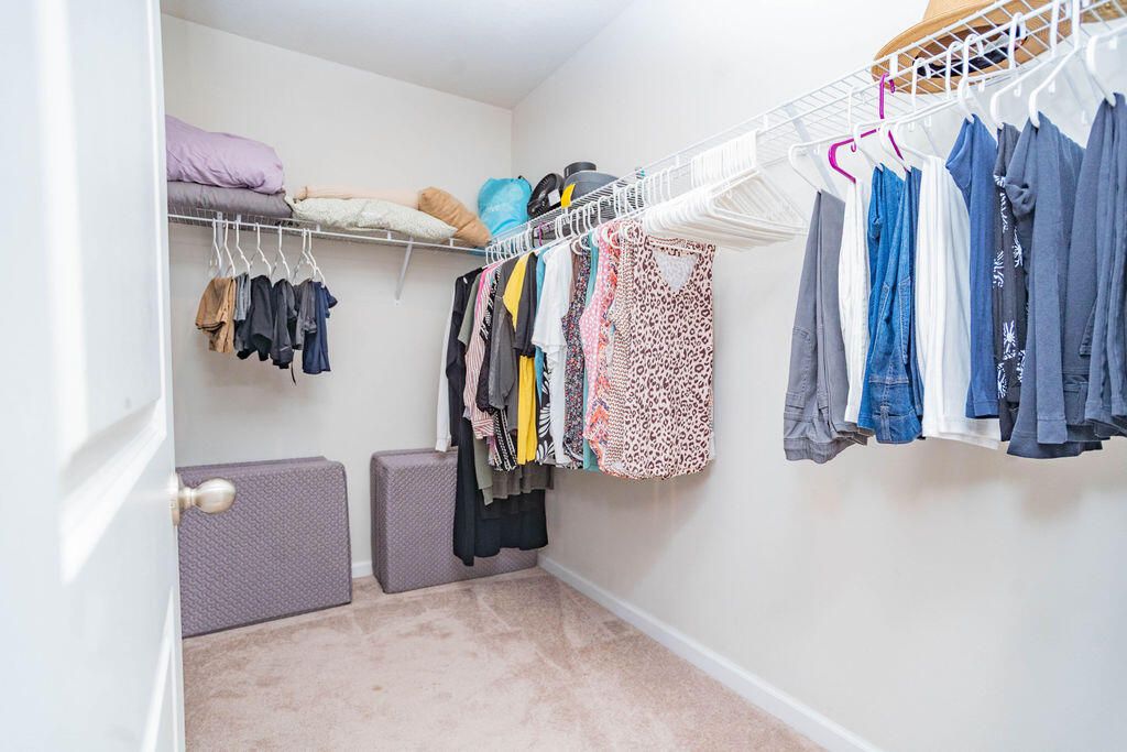 For Sale: $523,000 (4 beds, 2 baths, 1823 Square Feet)