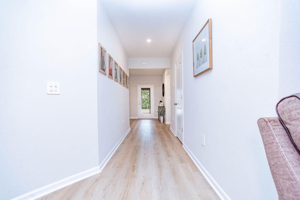 For Sale: $523,000 (4 beds, 2 baths, 1823 Square Feet)