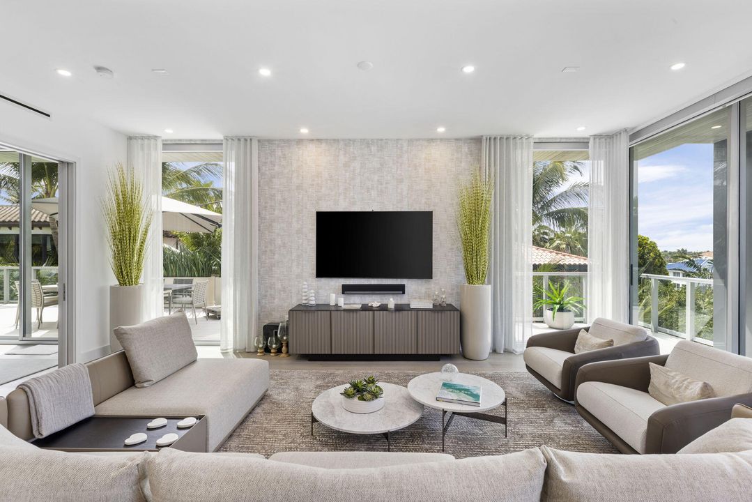 For Sale: $7,995,000 (4 beds, 3 baths, 3069 Square Feet)