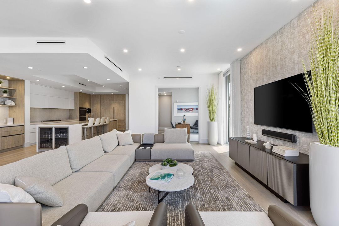 For Sale: $7,995,000 (4 beds, 3 baths, 3069 Square Feet)