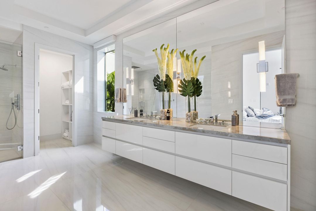 For Sale: $7,995,000 (4 beds, 3 baths, 3069 Square Feet)