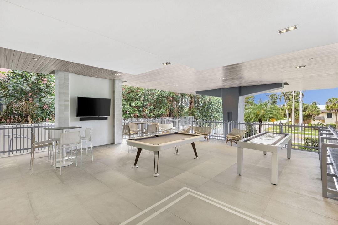 For Sale: $7,995,000 (4 beds, 3 baths, 3069 Square Feet)