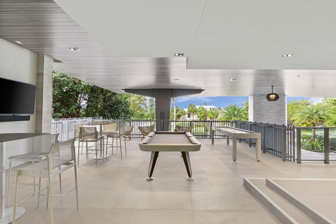 For Sale: $7,995,000 (4 beds, 3 baths, 3069 Square Feet)