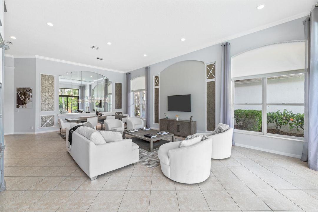 For Sale: $2,699,900 (3 beds, 3 baths, 3155 Square Feet)