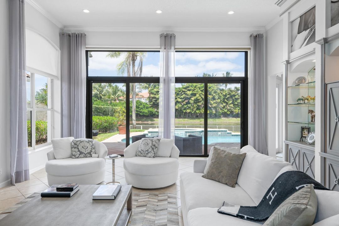 For Sale: $2,699,900 (3 beds, 3 baths, 3155 Square Feet)