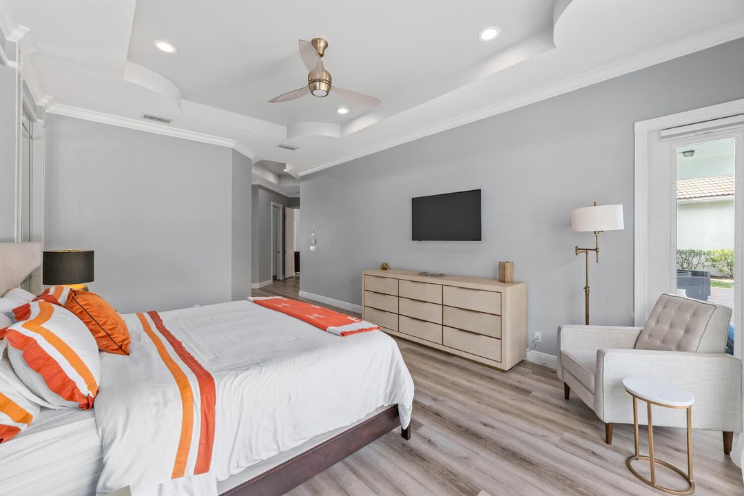 For Sale: $2,699,900 (3 beds, 3 baths, 3155 Square Feet)