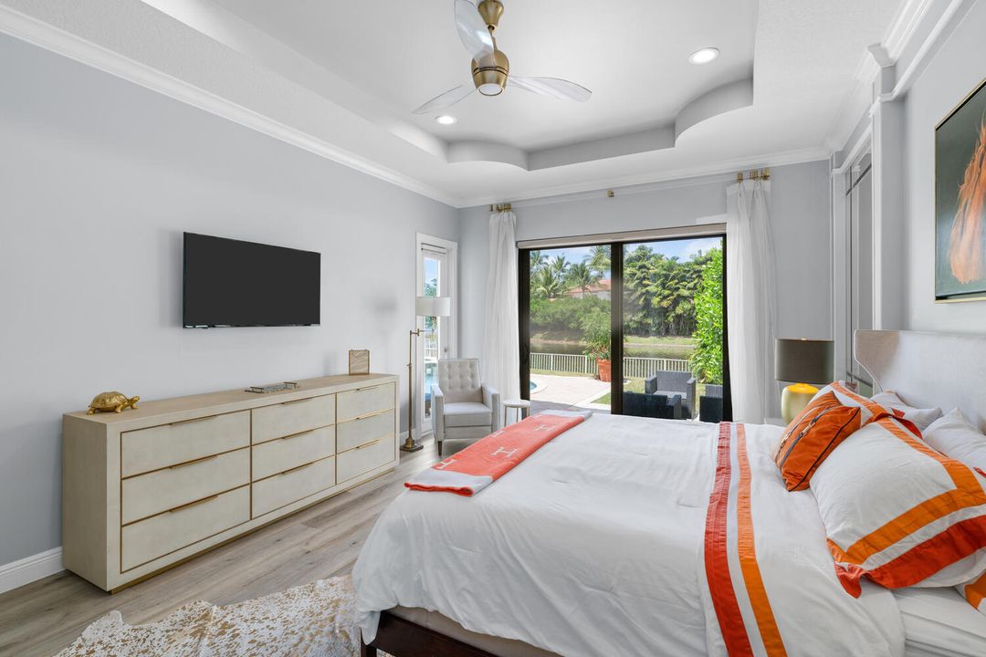 For Sale: $2,699,900 (3 beds, 3 baths, 3155 Square Feet)