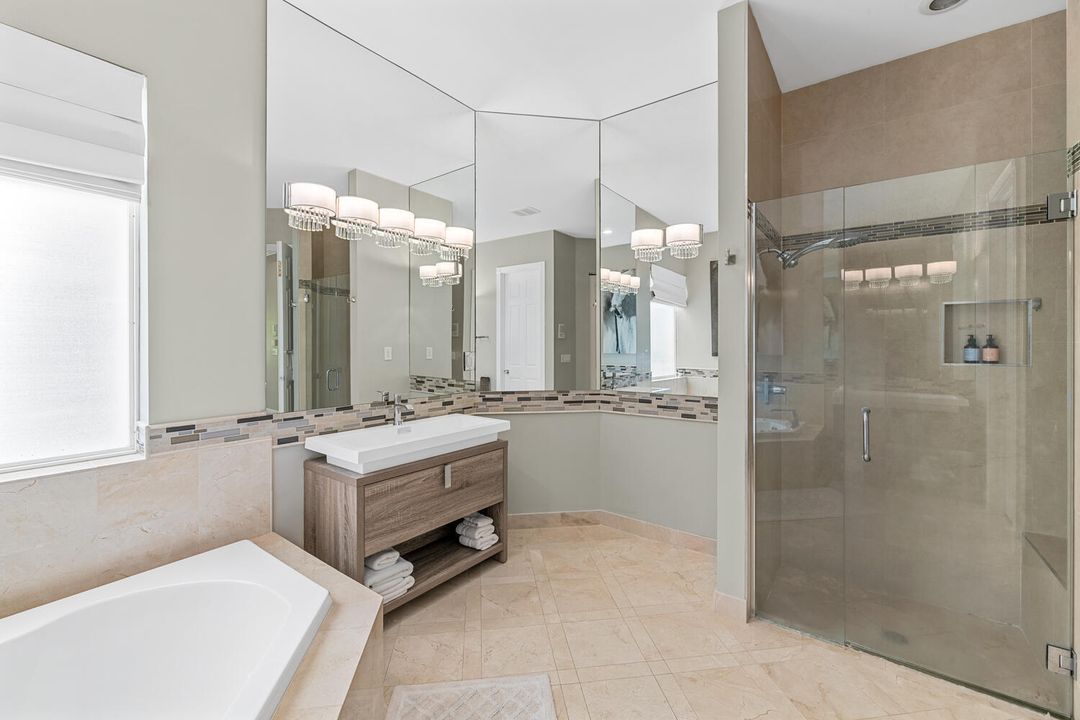 For Sale: $2,699,900 (3 beds, 3 baths, 3155 Square Feet)