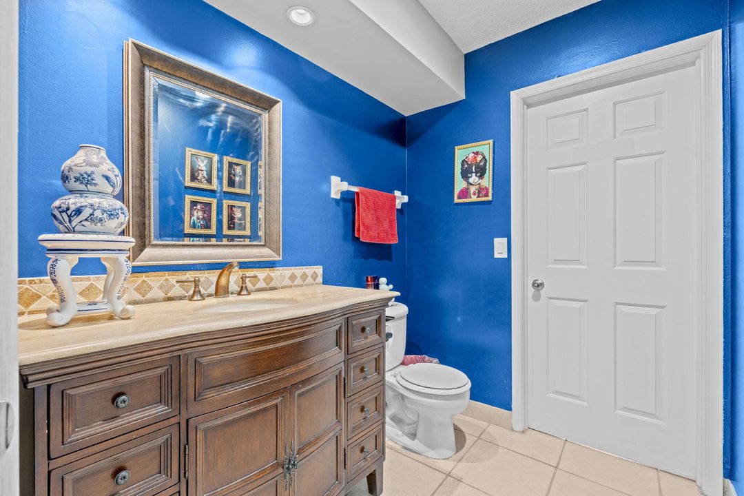 For Sale: $645,000 (3 beds, 2 baths, 2076 Square Feet)