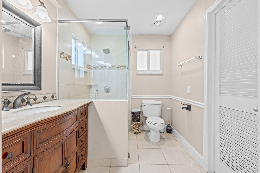 For Sale: $645,000 (3 beds, 2 baths, 2076 Square Feet)